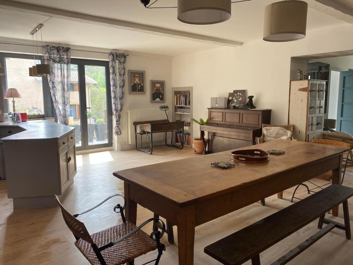 Maison Sur Cour Courzieu المظهر الخارجي الصورة